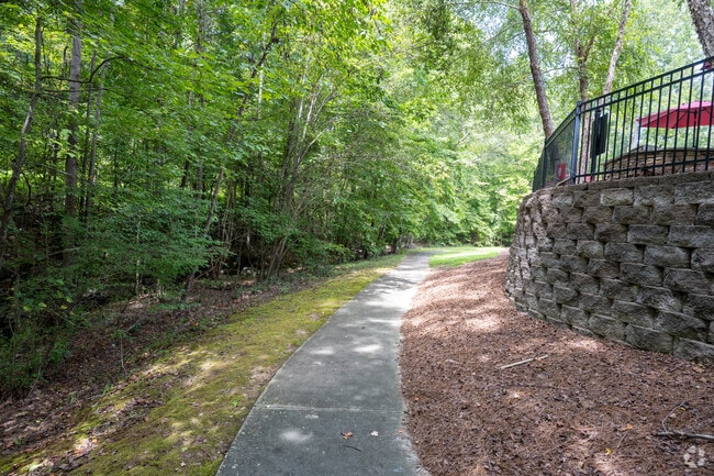 Walking Trail - Alamance Reserve
