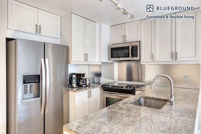 Photo - 210 W 70th St Unit SI FL3-ID1082