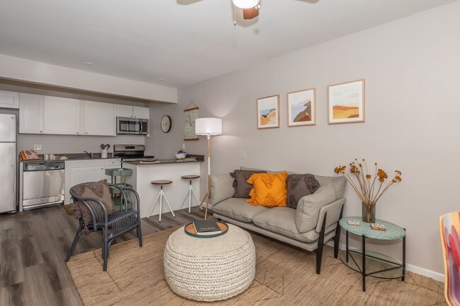 Photo - Aqua Apartments