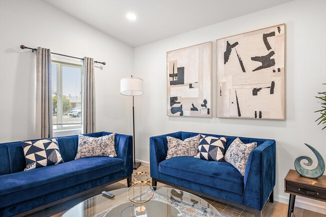 Photo - 5233 N 23rd Ave Unit ID1244304P