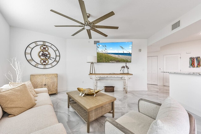 Photo - 605 Kemp St Unit SI FL8-ID1559807P