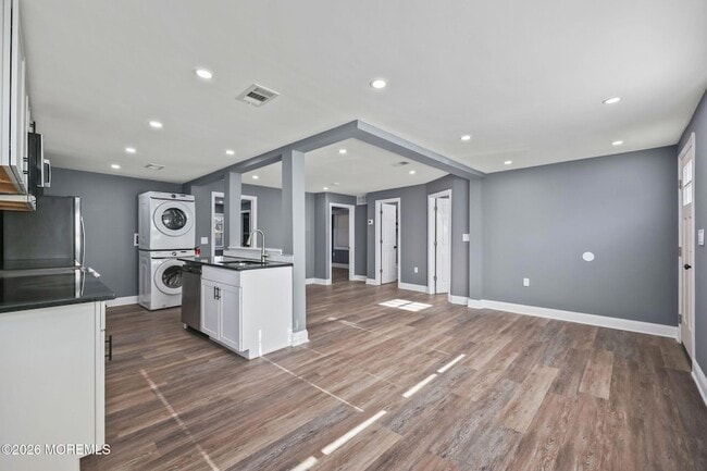 Photo - 143 Center Ave Unit 1