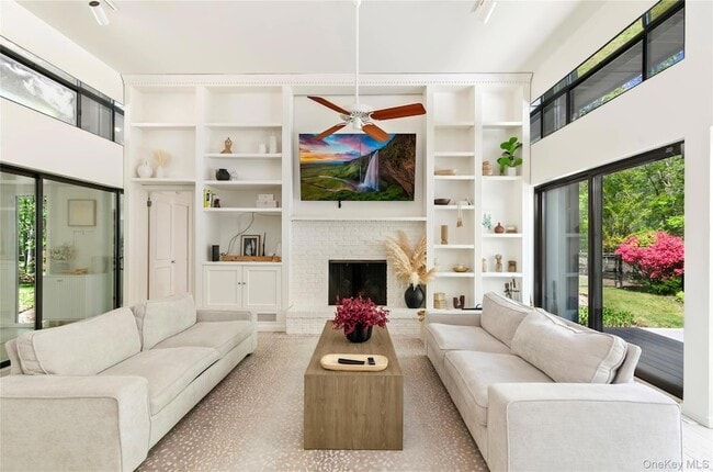 Photo - 24 N Quarter Rd