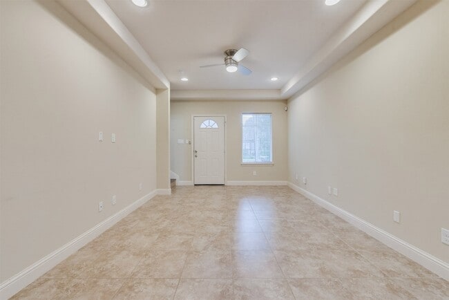 Photo - 430 Pecore St Unit A