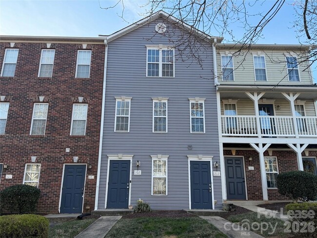 Building Photo - 110 Steam Engine Dr