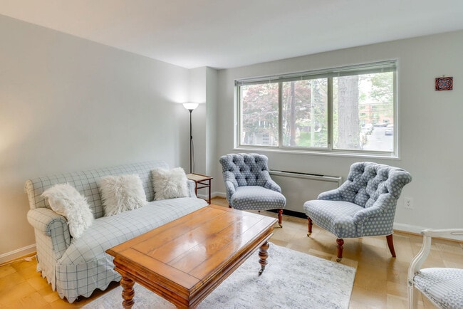 Photo - 2710 Macomb St NW Unit SI FL3-ID1546421P