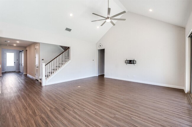 Photo - 3905 Revard Rd