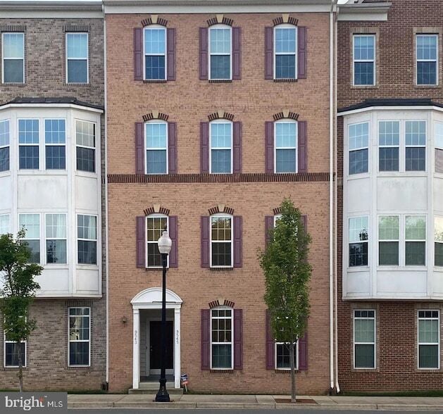 Building Photo - 9543 Center St