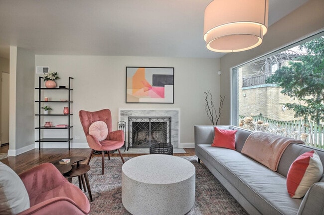 Photo - 696 Crescent Ct Unit ID1306272P