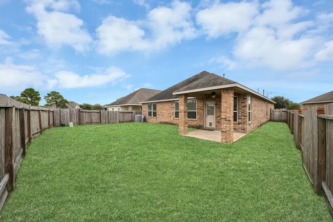Photo - 3058 Winterberry Ln