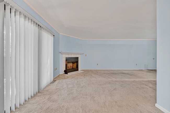 Photo - 3372 Forest Ct