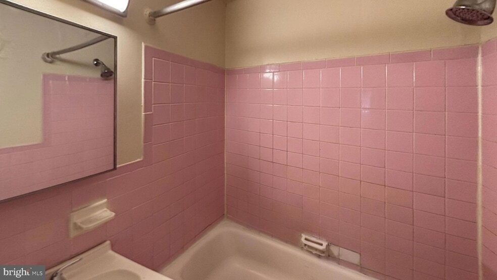 Photo - 2122 Granite St Unit 1