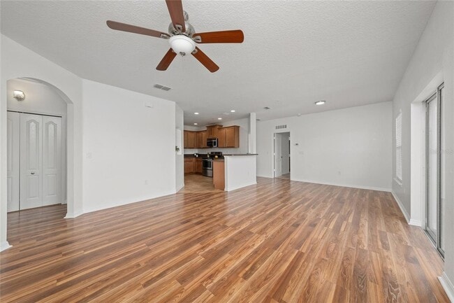 Photo - 2148 Betsy Ross Ln Unit 2148