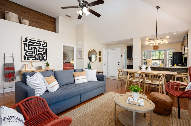 Photo - 20231 Linden Tree Dr Unit SI ID1607374P