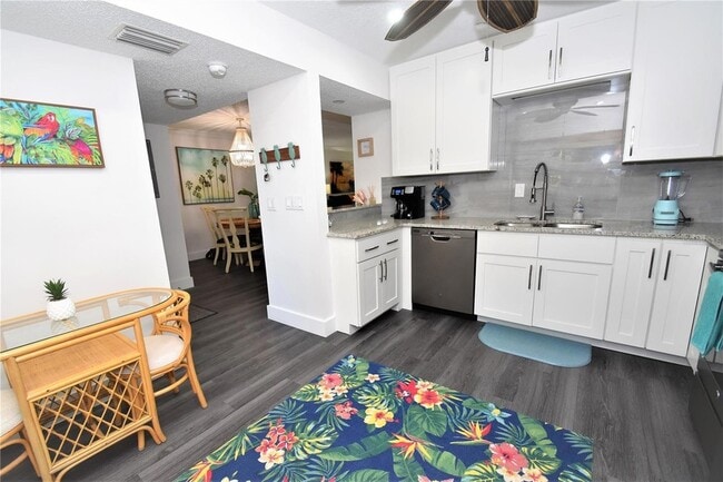 Photo - 1647 Brookhouse Ct Unit BR146