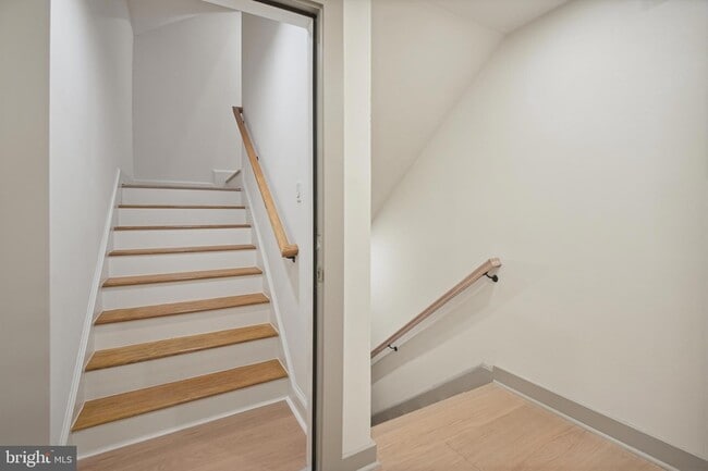 Photo - 1329 Connecticut Ave NW