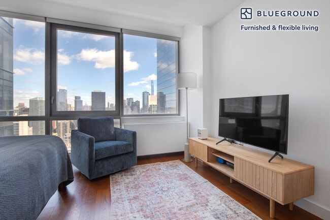 Photo - 435 W 31st St Unit FL36-ID1454