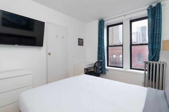 Photo - 248 E 91st St Unit SI ID1032060P