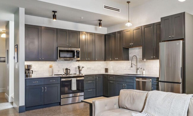 Photo - 310 N Rampart St Unit ID1267173P