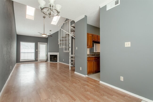 Photo - 7151 Gaston Ave Unit 1105