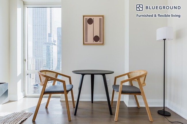 Photo - 125 W 31st St Unit FL33-ID1651