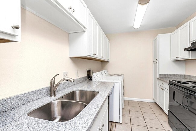 Photo - 8113 Jefferson Park Dr