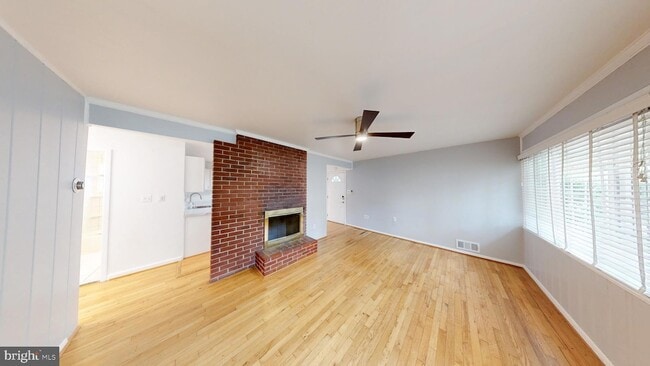 Photo - 400 Dean Dr