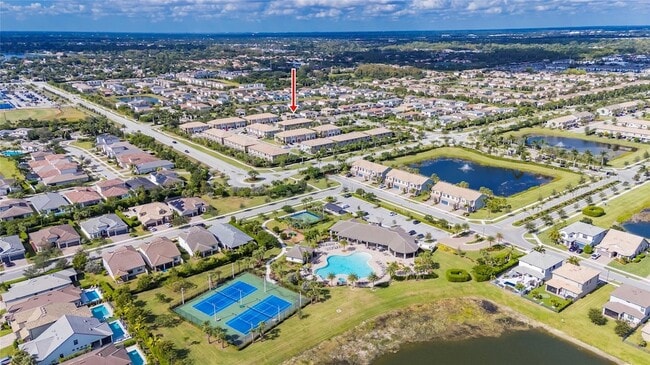 Photo - 4828 Chantilly Rd