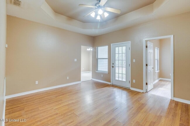 Photo - 6085 W Bolivar St