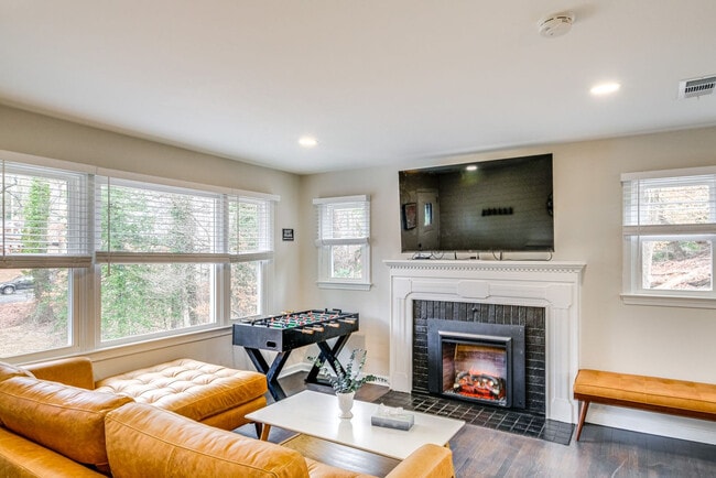 Building Photo - 5123 Boulder Dr Unit SI ID1546376P