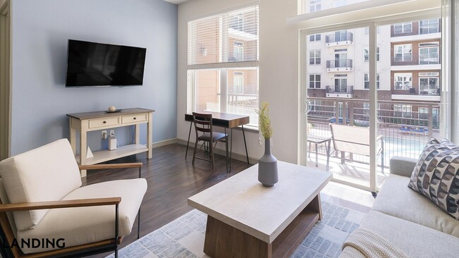 Photo - 1711 Caroline St Unit 338