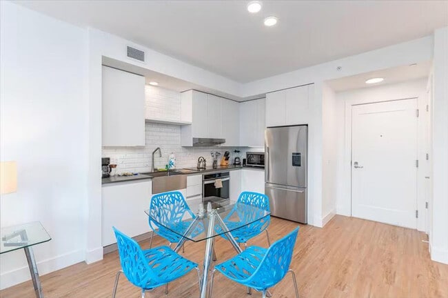 Photo - 460 NE 5th St Unit ID1343784P