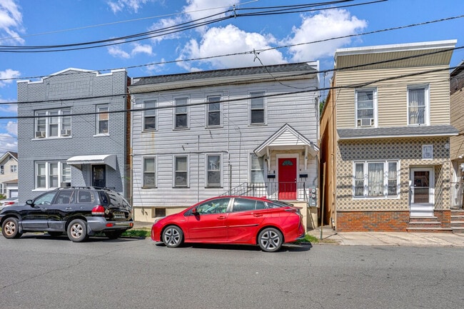 Photo - 15 Green Ct Unit SI ID1301004P