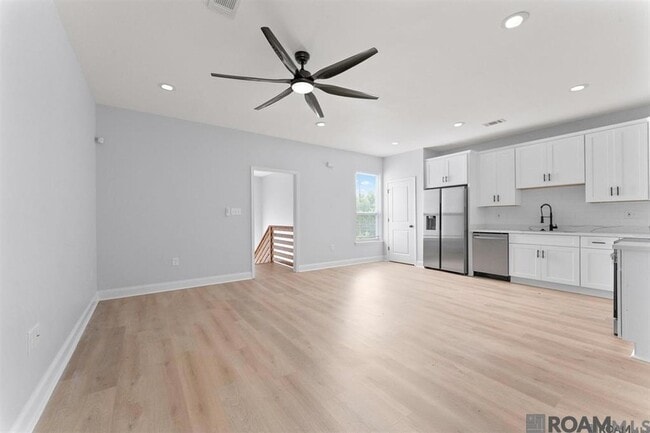 Photo - 1714 Tricou St