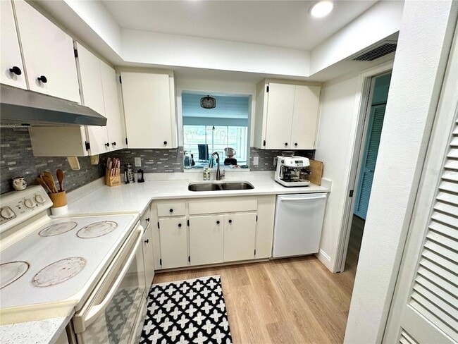 Photo - 6999 W Country Club Dr N Unit 225