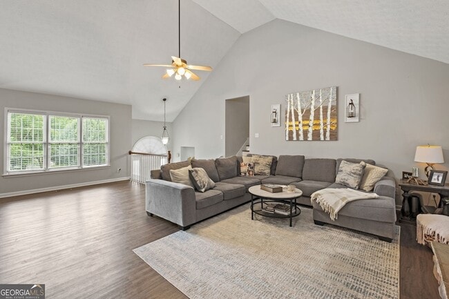 Photo - 122 Brookhaven Ln