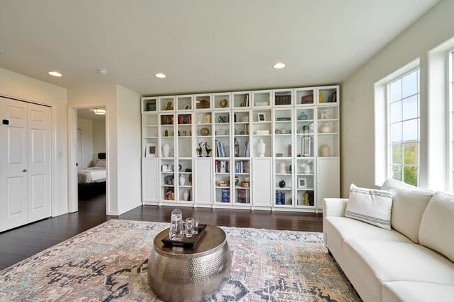 Photo - 1796 NW Wallace Rd Unit ID1271944P