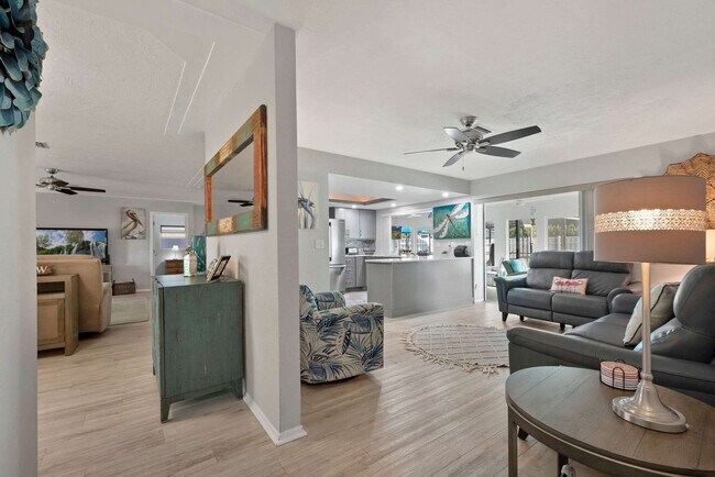 Photo - 7307 11th Ave W Unit ID1284307P