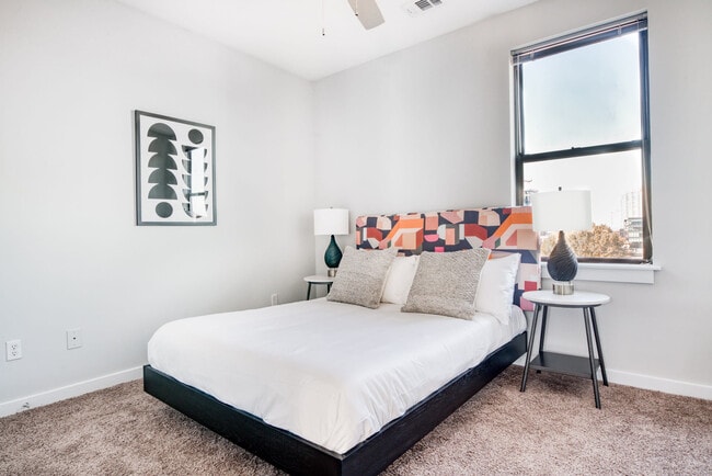 Photo - 1016 18th Ave S Unit ID1014403P