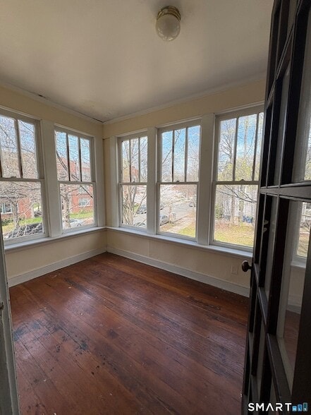 Photo - 799 Elm St