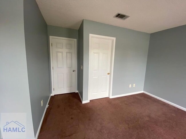 Photo - 1100-7A Pineland Ave