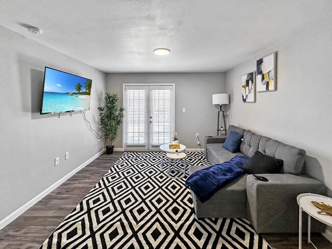 Building Photo - 16951 Addison Rd Unit SI ID1507124P