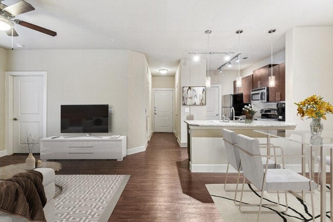 Photo - Bell Four Points