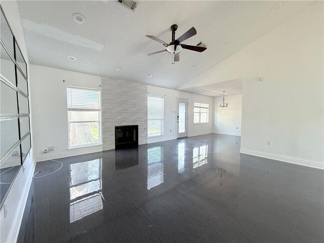 Photo - 1132 Indigo Ct