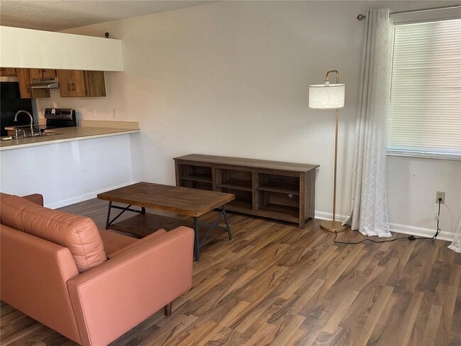 Photo - 7 Warren Pl