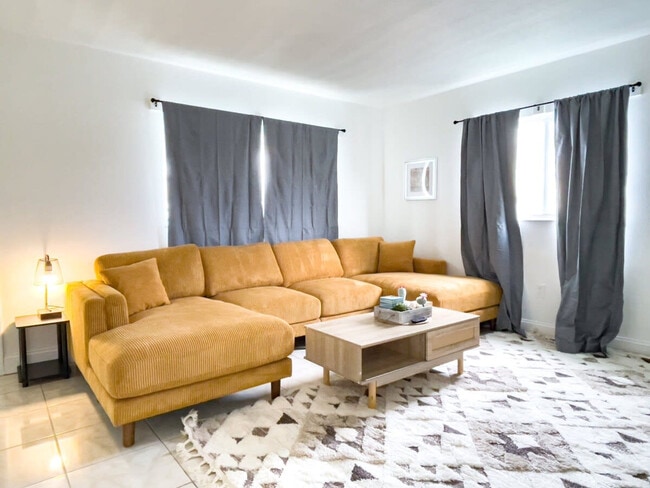 Building Photo - 505 Fillmore Ave Unit SI ID1044447P