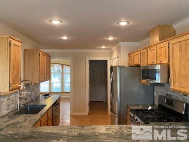 Photo - 752 Divot Dr