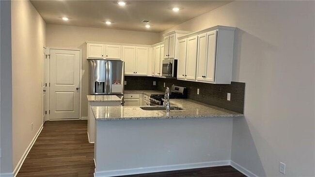 Photo - 105 Berry Dr