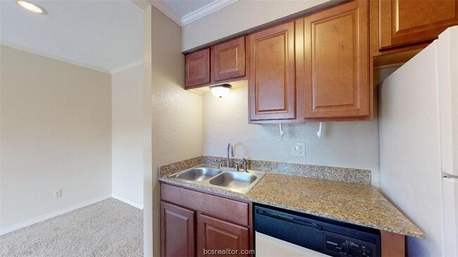 Photo - 904 University Oaks Blvd Unit 22