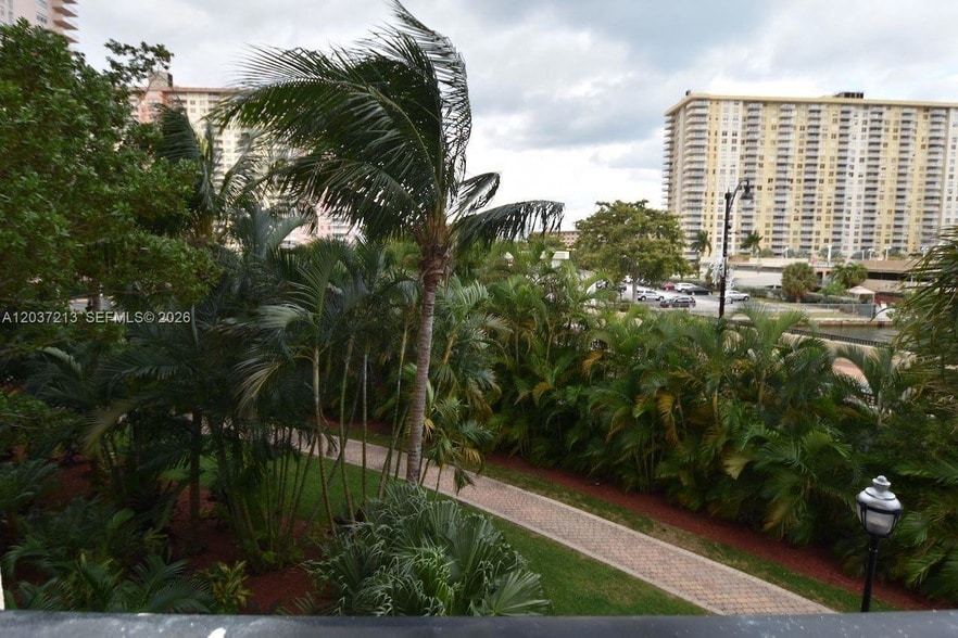 Photo - 17150 N Bay Rd Unit 2314